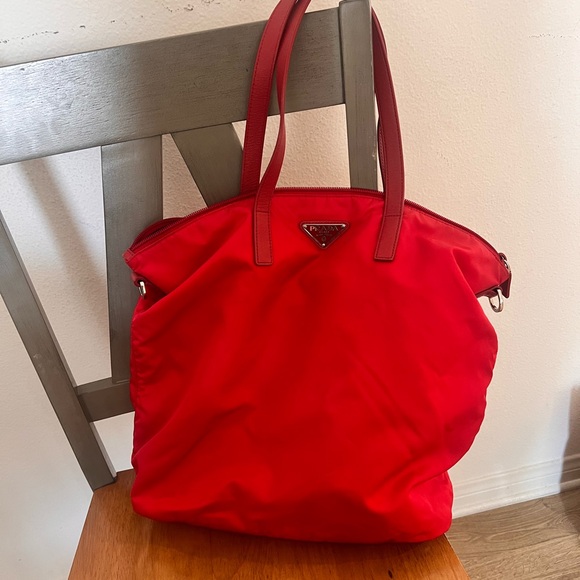 Prada Red Nylon Tote with Leather Straps and Detachable Crossbody - Picture 2 of 9